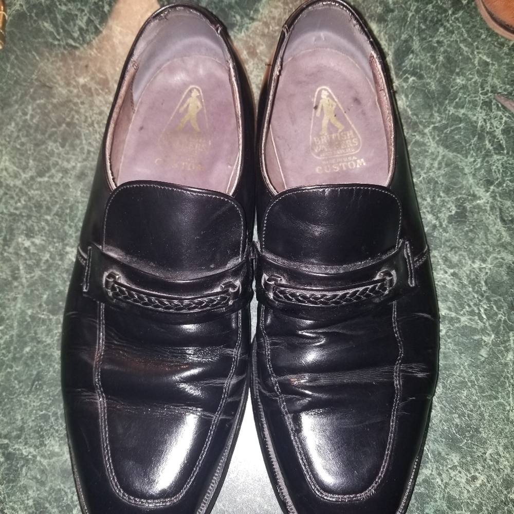 Men's British walkers size 9 loafers